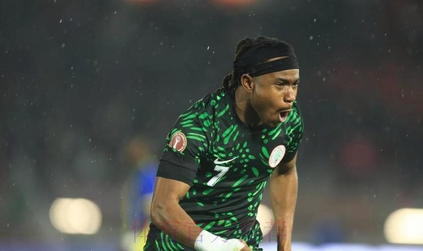 4-0!世界第38劲旅进非洲杯8强 4连胜轰12球 1.1亿双星内讧+争吵 4-0!世界第38劲旅进非洲杯8强 4连胜轰12球 1.1亿双星内讧+争吵